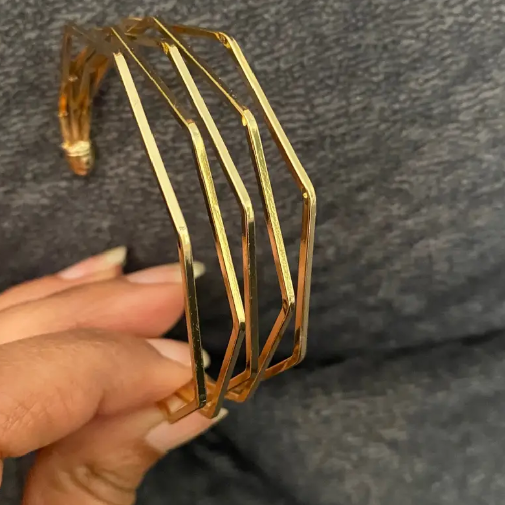GOLDEN POLYGONAL BRACELET (ADJUSTABLE)