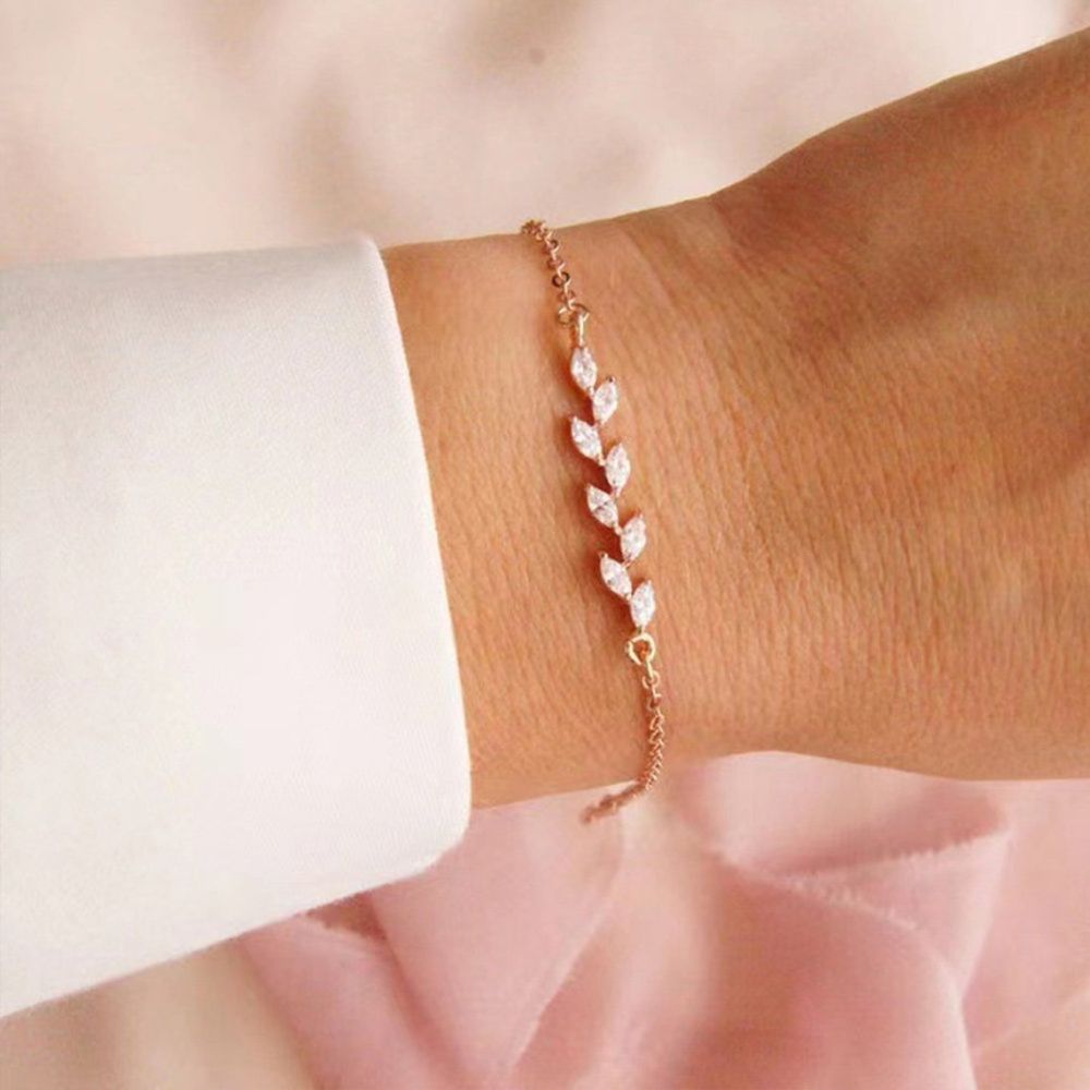 CRYSTAL LEAVES BRACELET (ADJUSTABLE)