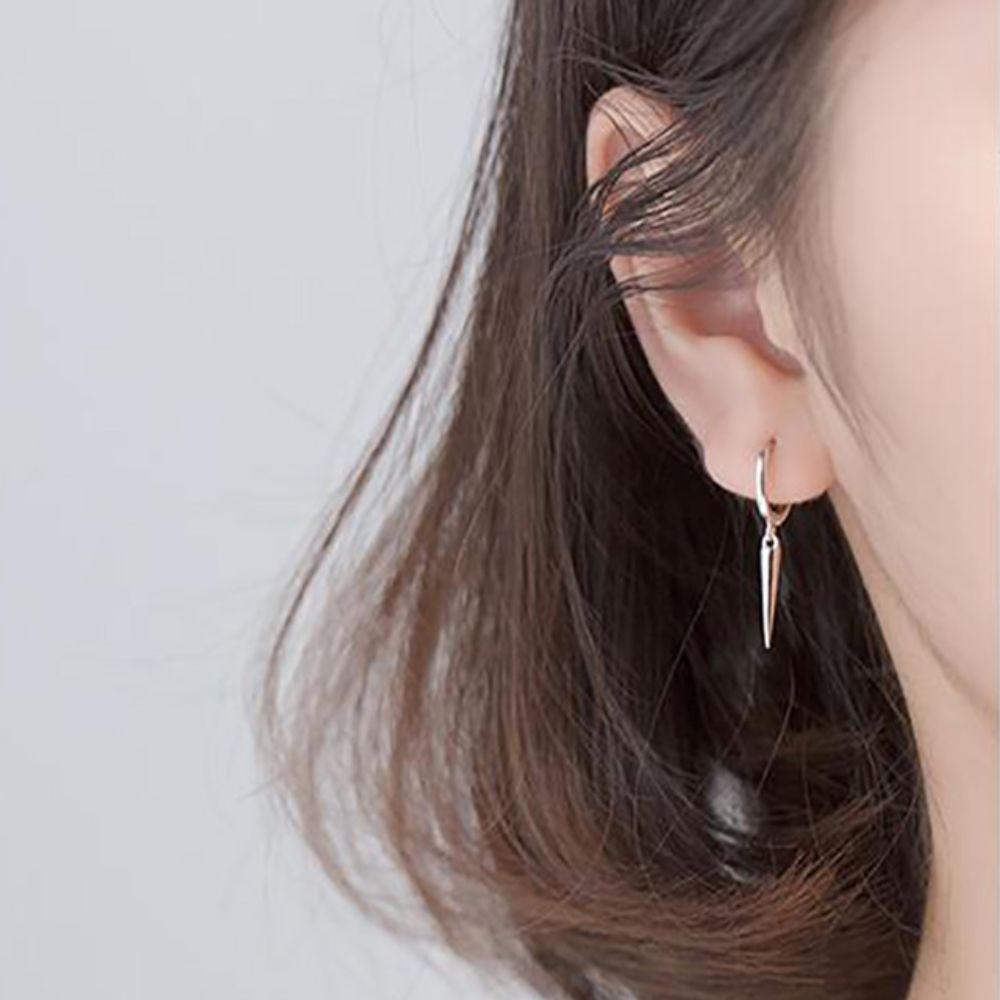 SPIKE HOOP EARRINGS (PAIR)