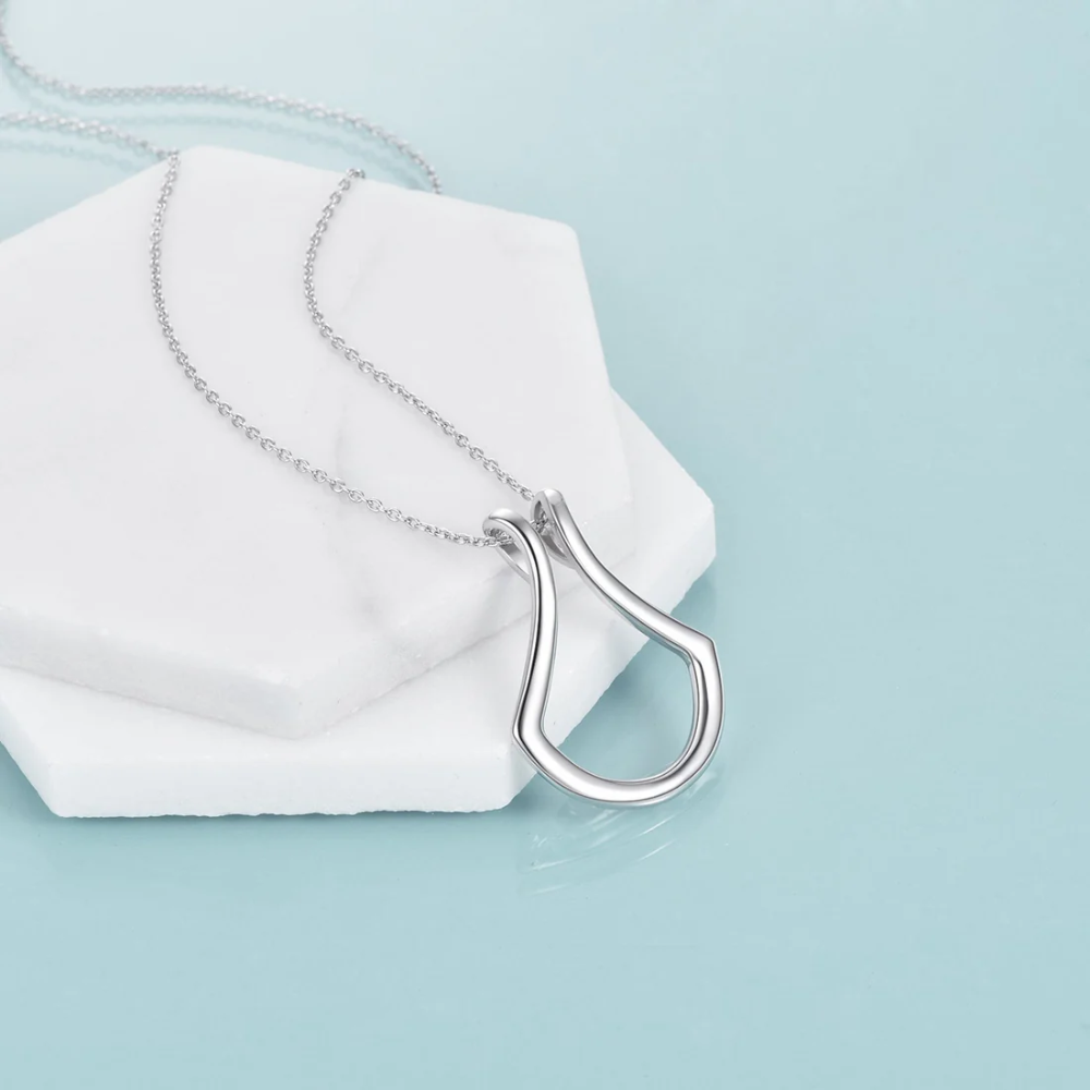 RINGHOLDER NECKLACE