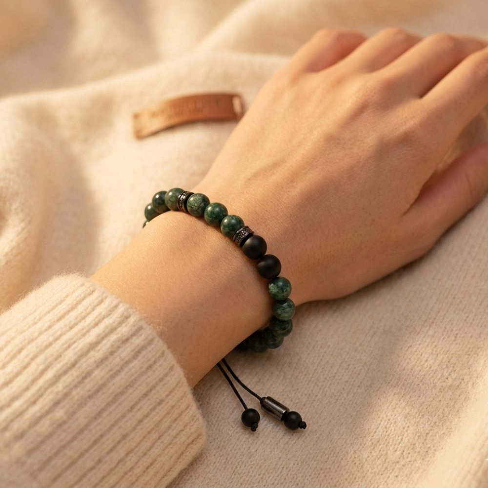 JADE & BLACK ONYX BRACELET (ADJUSTABLE)