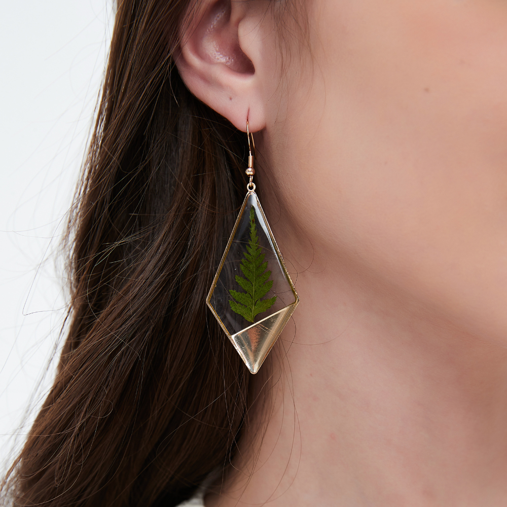 LUXURY FERN EARRINGS (PAIR)