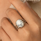 EXQUISITE VINTAGE RING (ADJUSTABLE)