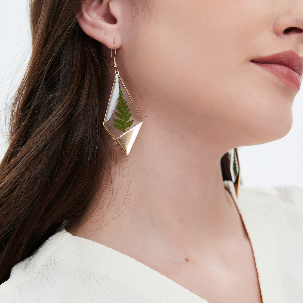 LUXURY FERN EARRINGS (PAIR)
