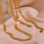 LAUREL LEAF NECKLACE