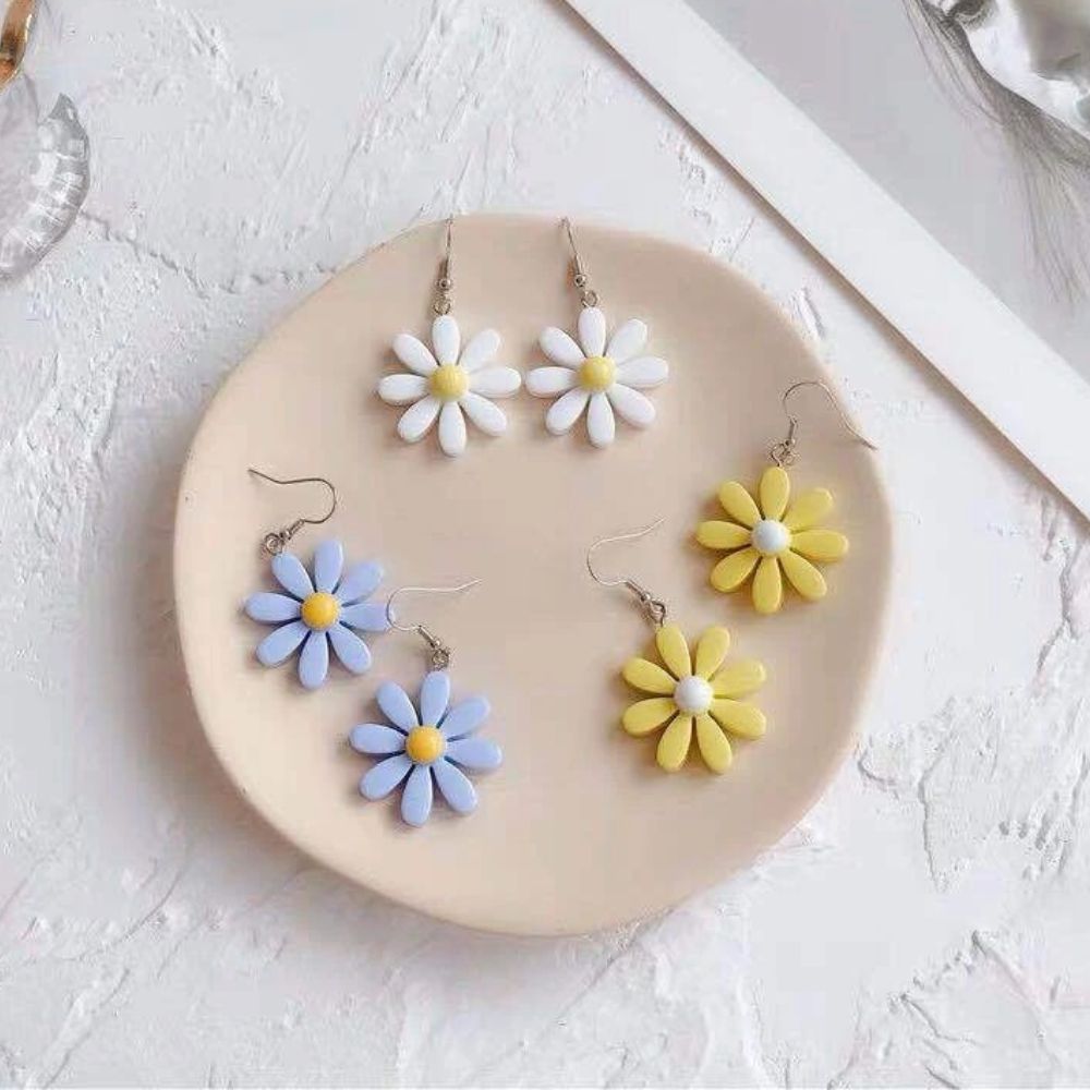 CANDY DAISY DROP EARRINGS (PAIR)