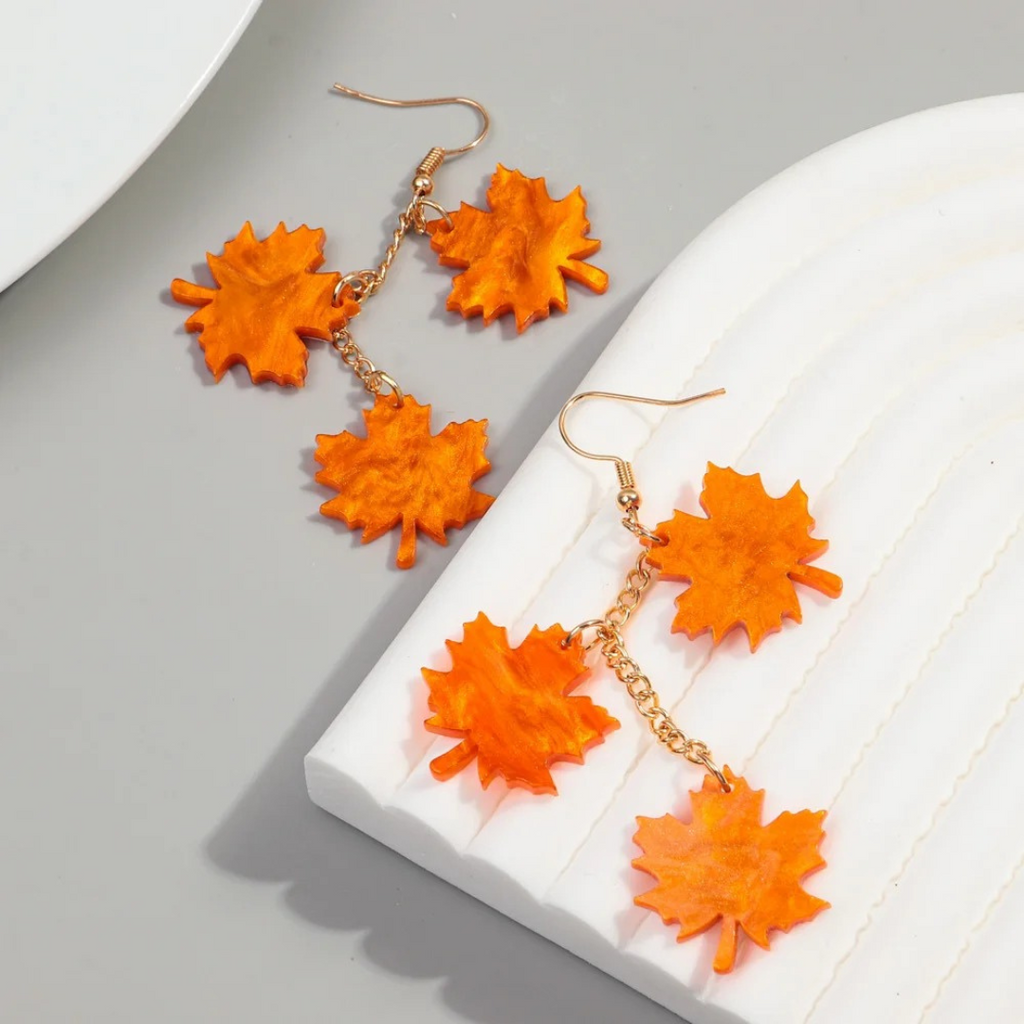 MAPLE LEAVES EARRINGS (PAIR)