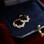 TWISTED PEARL EARRINGS (PAIR)