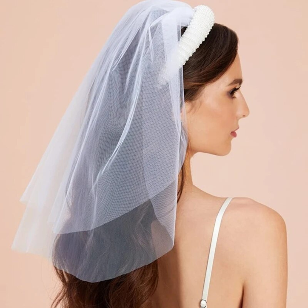 BRIDAL HEADBAND WITH VEIL