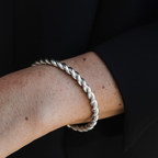 TWISTED CHAIN BRACELET