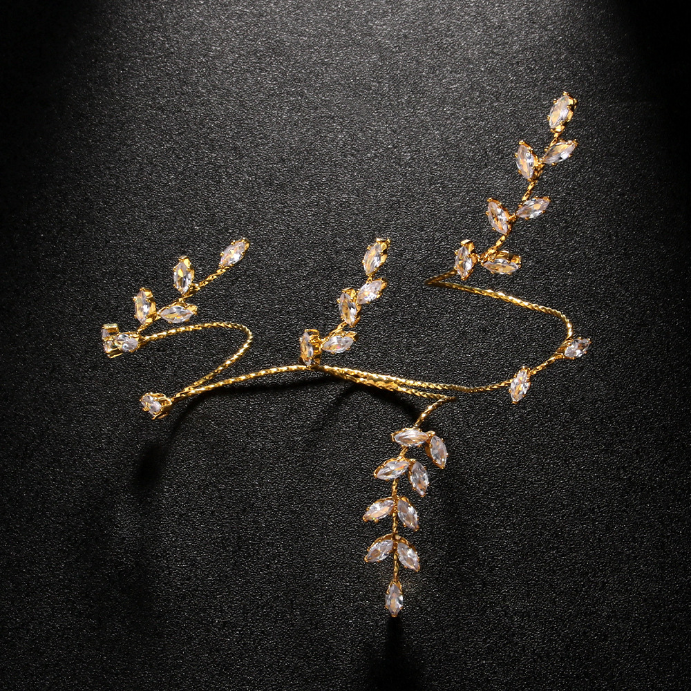 HAND JEWELRY