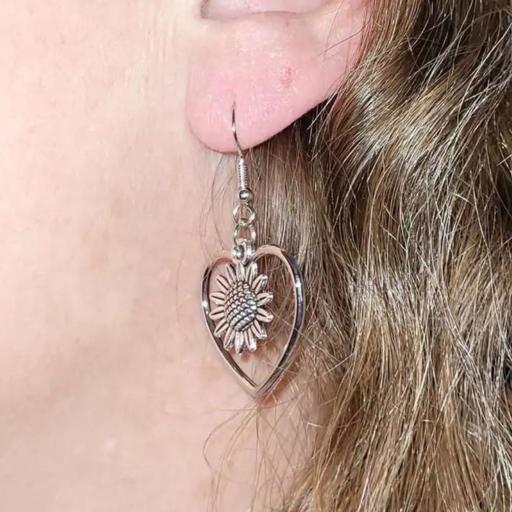 SUNFLOWER HEART EARRINGS (PAIR)