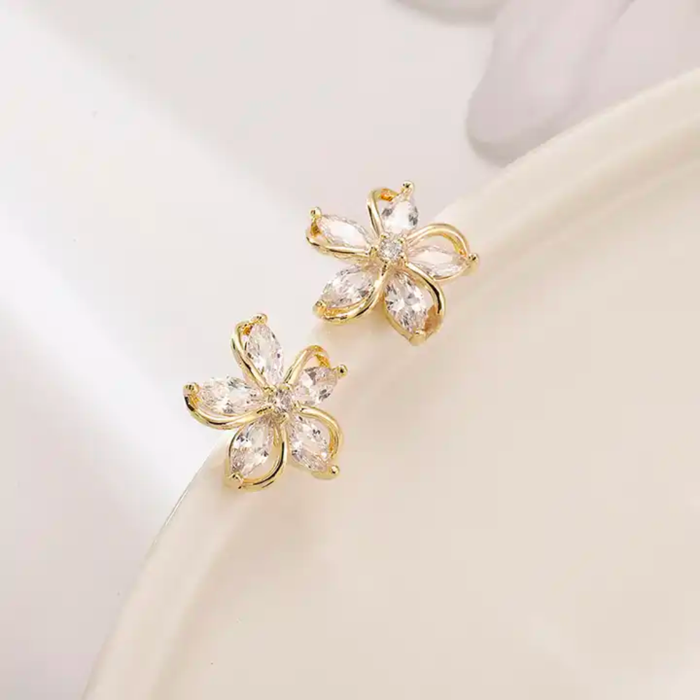 EXQUISITE FLOWER EARRINGS (PAIR)