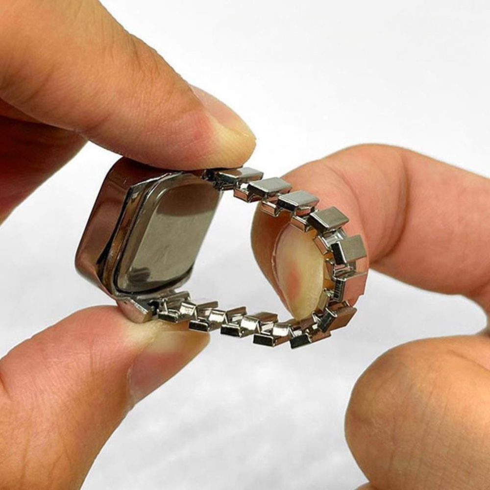 InTime™ | Adjustable Ring Watches
