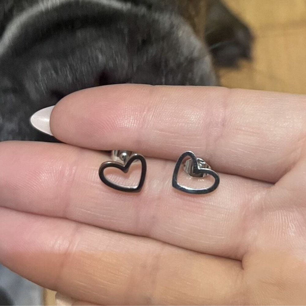 SIMPLE HEART EARRINGS (PAIR)