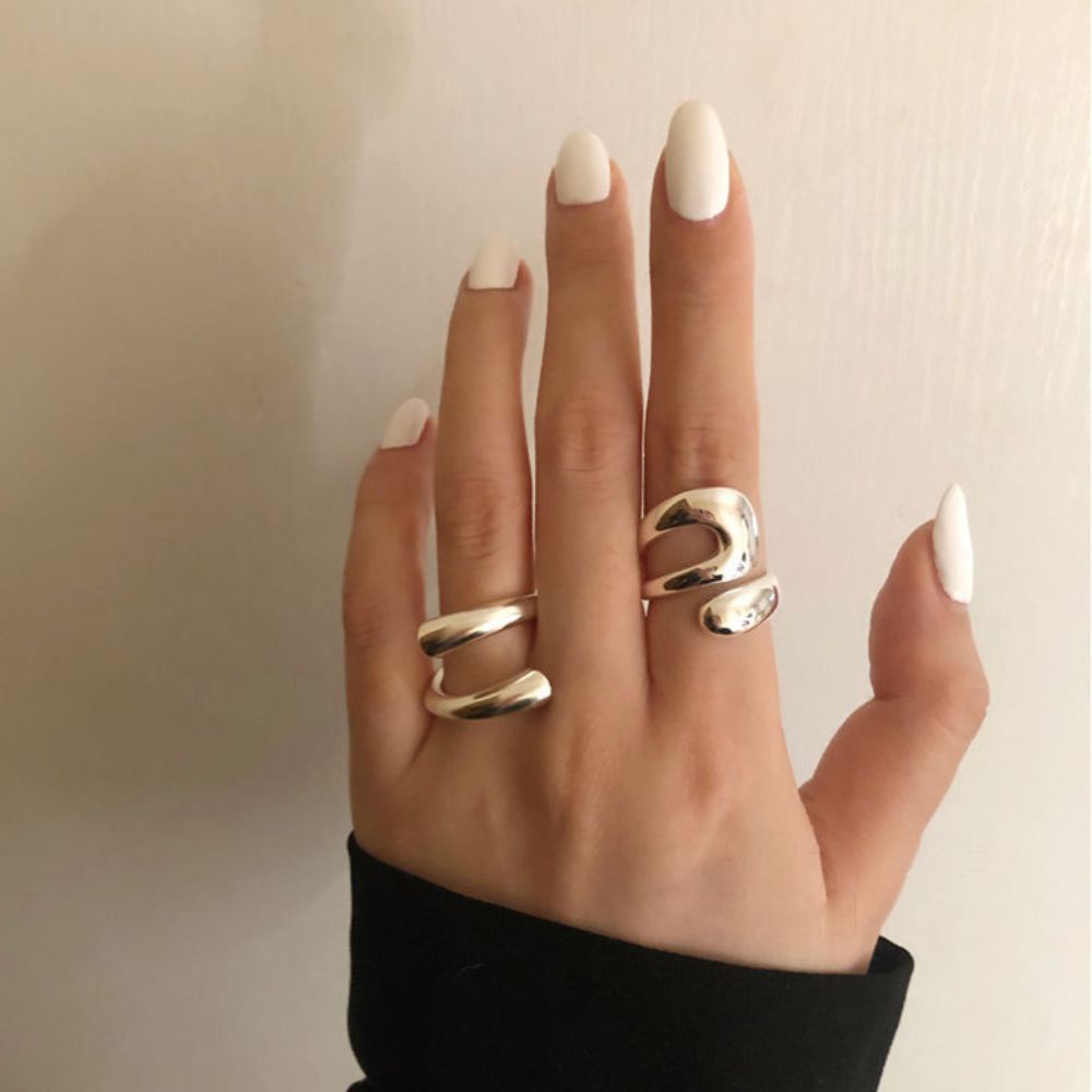 SILVER HOLLOW RING SET (ADJUSTABLE)