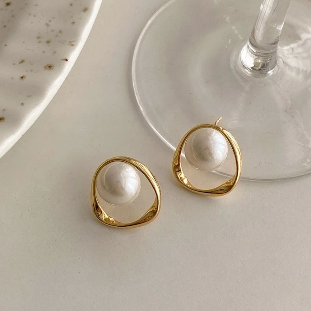 BIG PEARL EARRINGS (PAIR)
