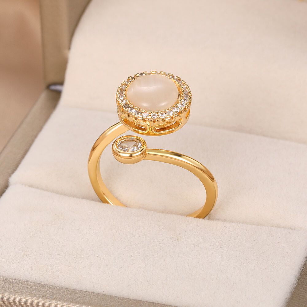 CLASSY SPINNING RING (ADJUSTABLE)