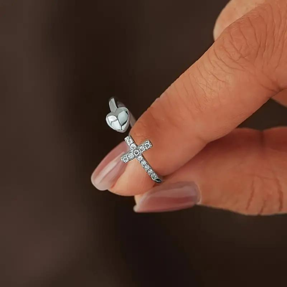 CHRISTIAN HEART RING (ADJUSTABLE)