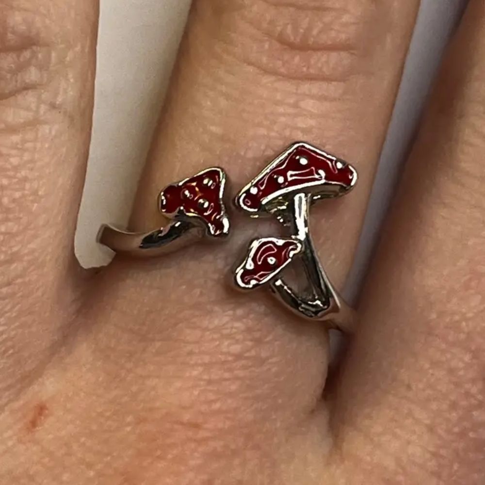RED MUSHROOM RING (ADJUSTABLE)