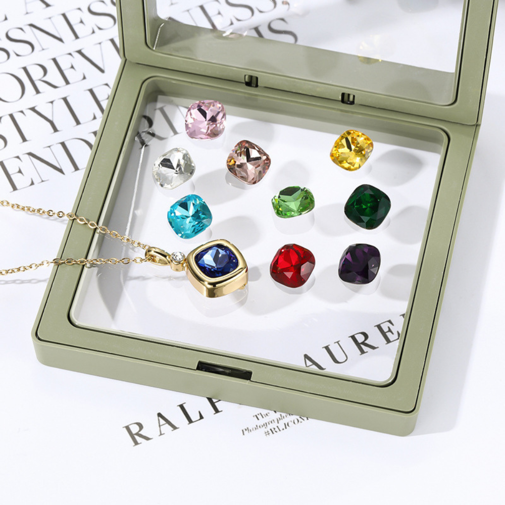 VINTAGE GEM NECKLACE