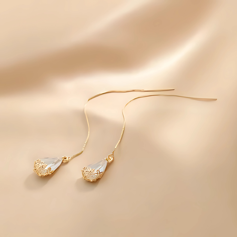GOLDEN TEARDROP THREADERS (PAIR)