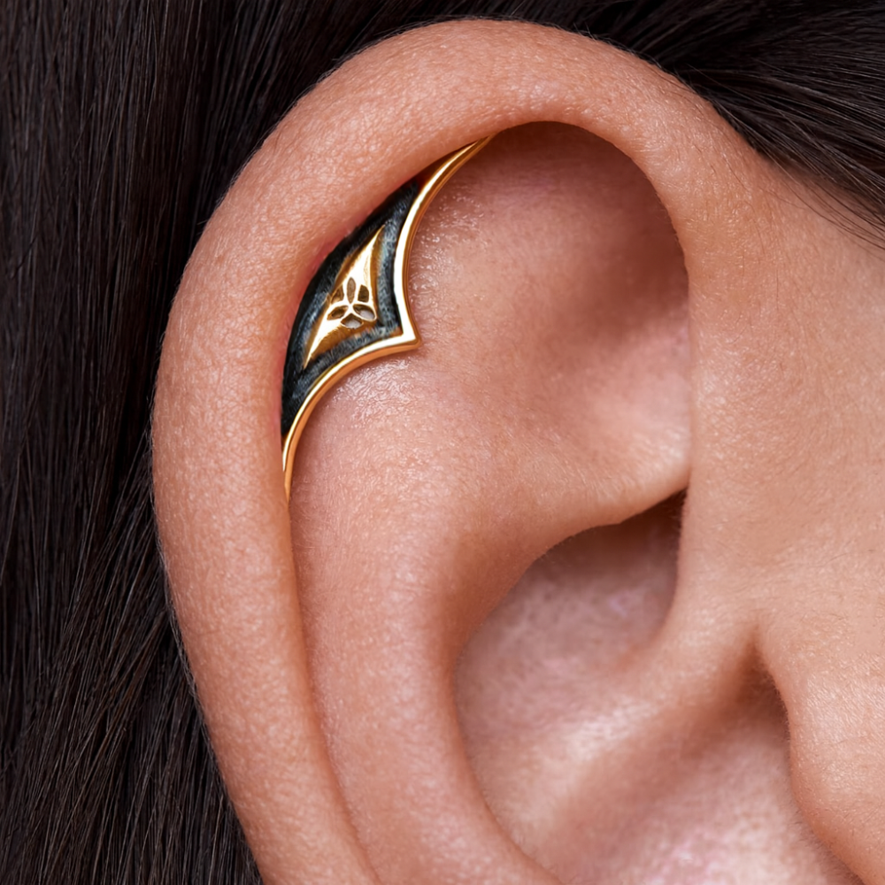 GOTH HIDDEN HELIX EARRING