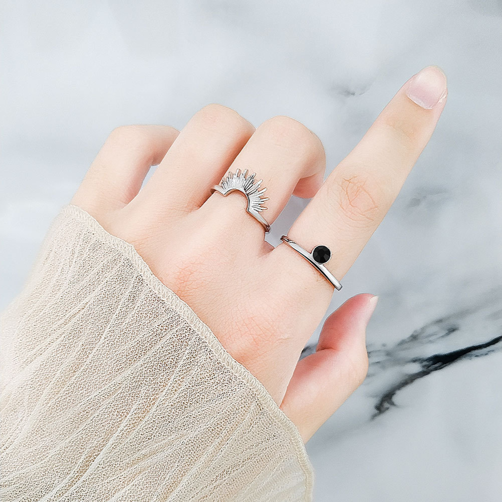 SUN AND ONYX RING (ADJUSTABLE)